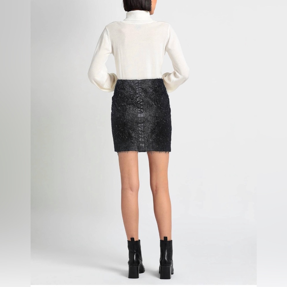 Black Mini skirts, 5RUE, size small - Picture 3 of 4
